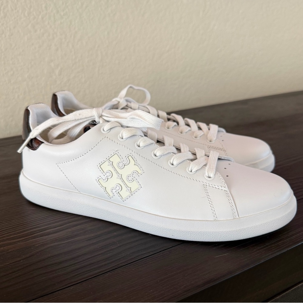 Tory Burch Double T Howell Court Sneaker